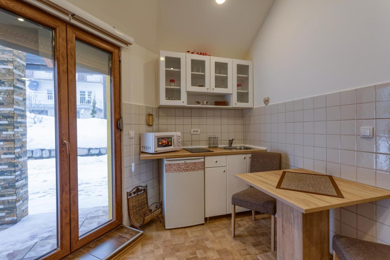 Omiljeni Apartments زلاتيبور المظهر الخارجي الصورة